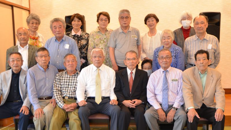 スポーツに見倣おう「平和の中で　公正な競争を」